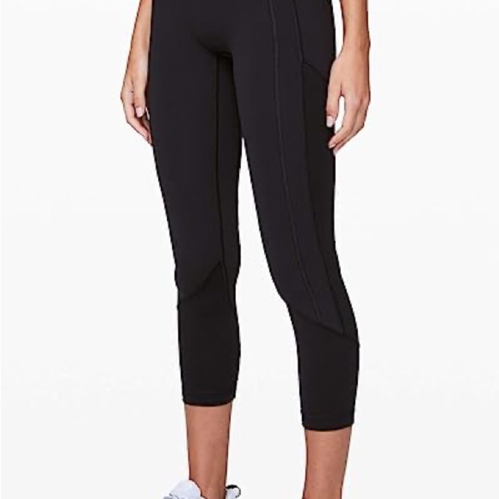 Lululemon speed up crop 21”
